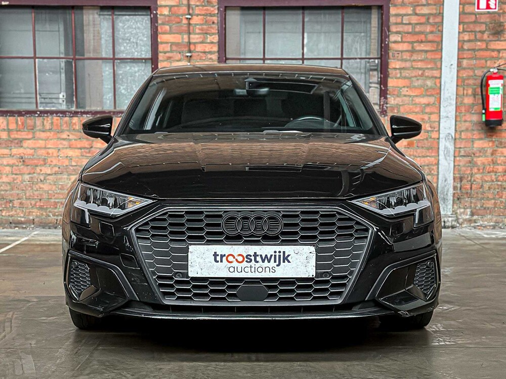 Audi A3 Limousine 30 TFSI S Edition 110pk 2021, Z-259-RT
