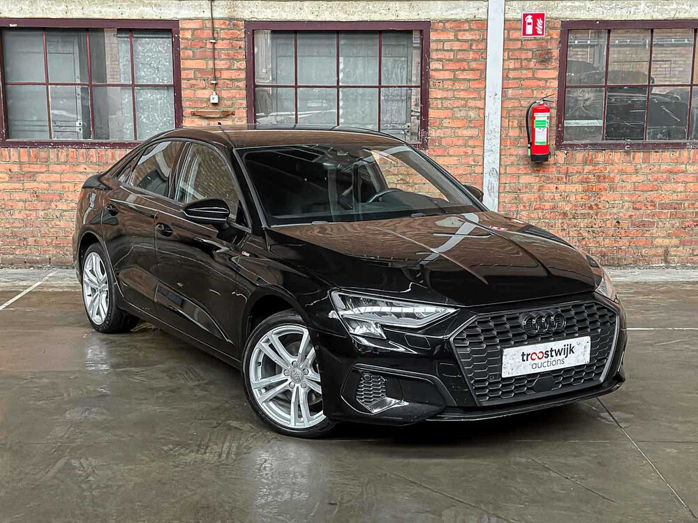 Audi A3 Limousine 30 TFSI S Edition 110pk 2021, Z-259-RT