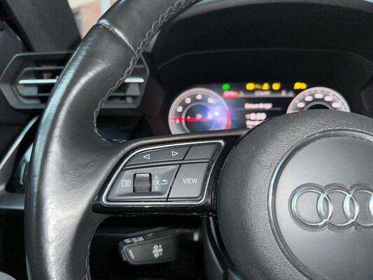Audi A3 Limousine 30 TFSI S Edition 110pk 2021, Z-259-RT