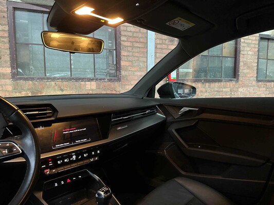 Audi A3 Limousine 30 TFSI S Edition 110pk 2021, Z-259-RT