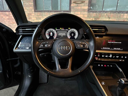 Audi A3 Limousine 30 TFSI S Edition 110pk 2021, Z-259-RT