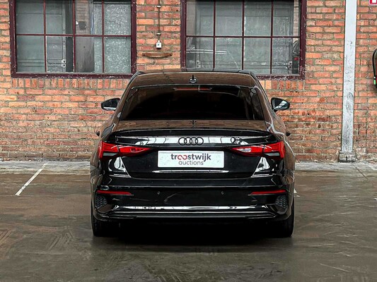 Audi A3 Limousine 30 TFSI S Edition 110pk 2021, Z-259-RT