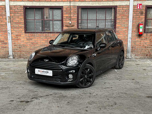 Mini Cooper 1.5 Business 136pk 2016 (Origineel-NL), KR-270-J