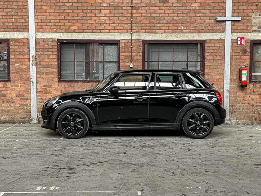 Mini Cooper 1.5 Business 136pk 2016 (Origineel-NL), KR-270-J