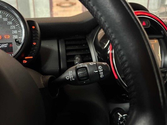 Mini Cooper 1.5 Business 136pk 2016 (Origineel-NL), KR-270-J