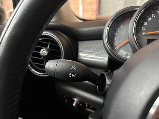 Mini Cooper 1.5 Business 136pk 2016 (Origineel-NL), KR-270-J