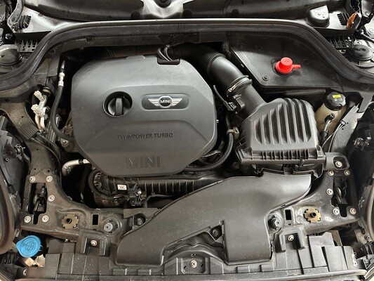 Mini Cooper 1.5 Business 136pk 2016 (Origineel-NL), KR-270-J
