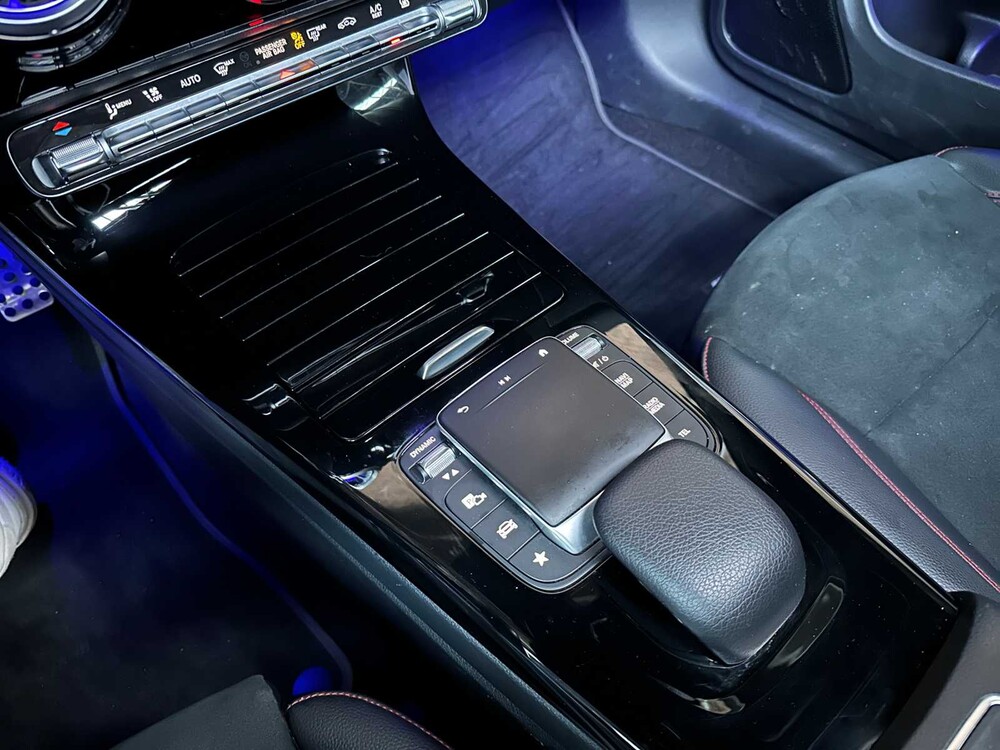 Mercedes-Benz CLA250 e Business Solution AMG Limited CLA-klasse Shooting Brake 160pk 2022, P-675-JH