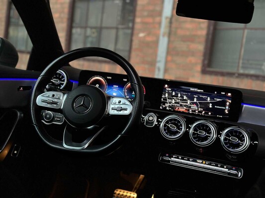 Mercedes-Benz CLA250 e Business Solution AMG Limited CLA-klasse Shooting Brake 160pk 2022, P-675-JH