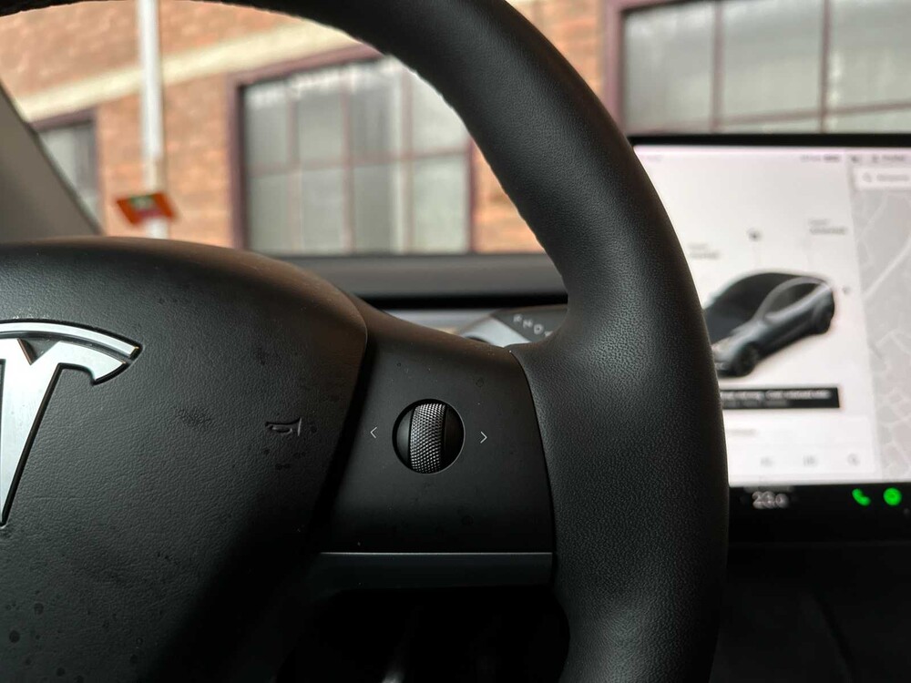 Tesla Model Y Long Range AWD 75kWh 351pk 2021, N-842-RT