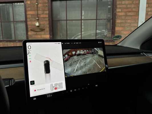 Tesla Model Y Long Range AWD 75kWh 351pk 2021, N-842-RT