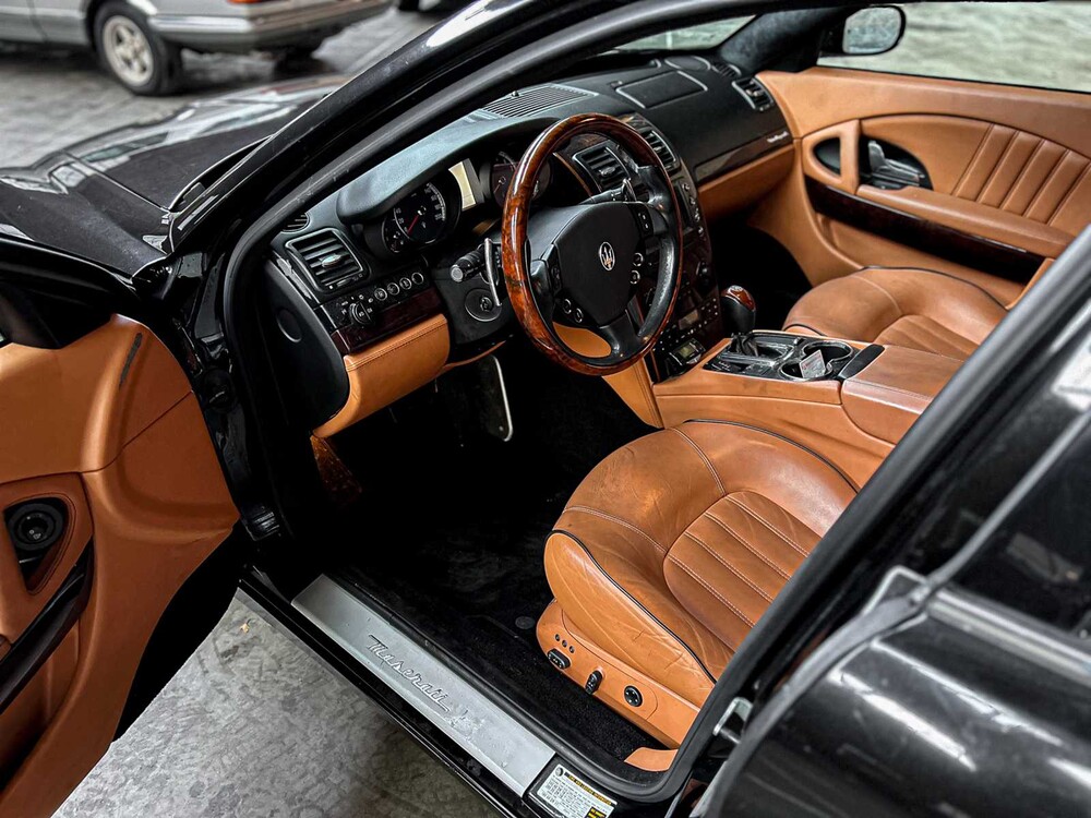 Maserati Quattroporte 4.2 V8 400pk 2007 Youngtimer