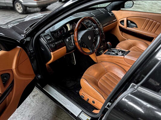 Maserati Quattroporte 4.2 V8 400pk 2007 Youngtimer