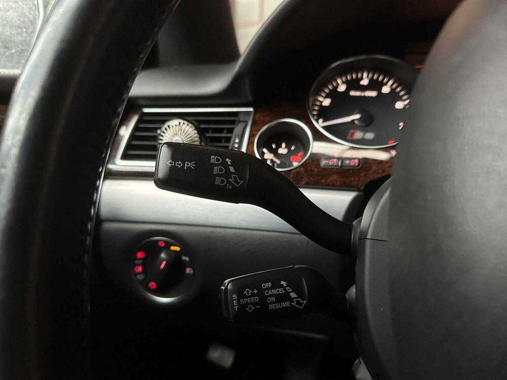 Audi S8 5.2 V10 Quattro Pro Line+ 450pk 2009, PX-166-N
