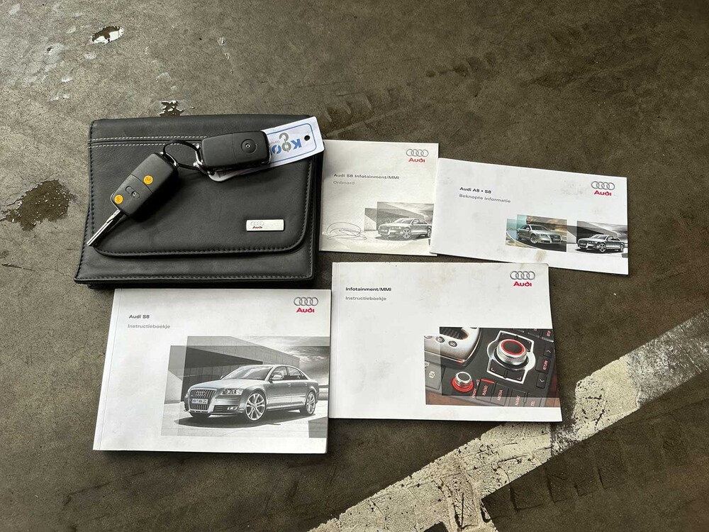 Audi S8 5.2 V10 Quattro Pro Line+ 450pk 2009, PX-166-N