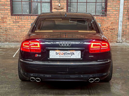 Audi S8 5.2 V10 Quattro Pro Line+ 450pk 2009, PX-166-N