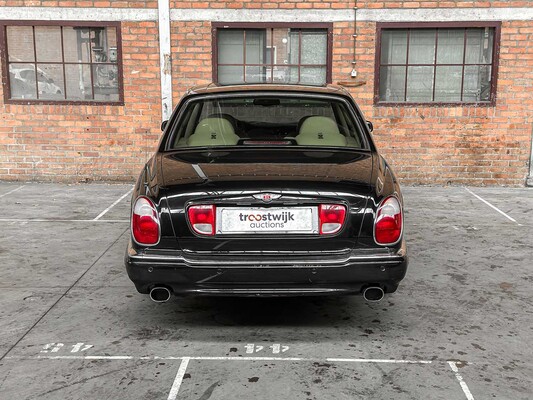 Bentley Arnage Red label 6.7 V8 2000