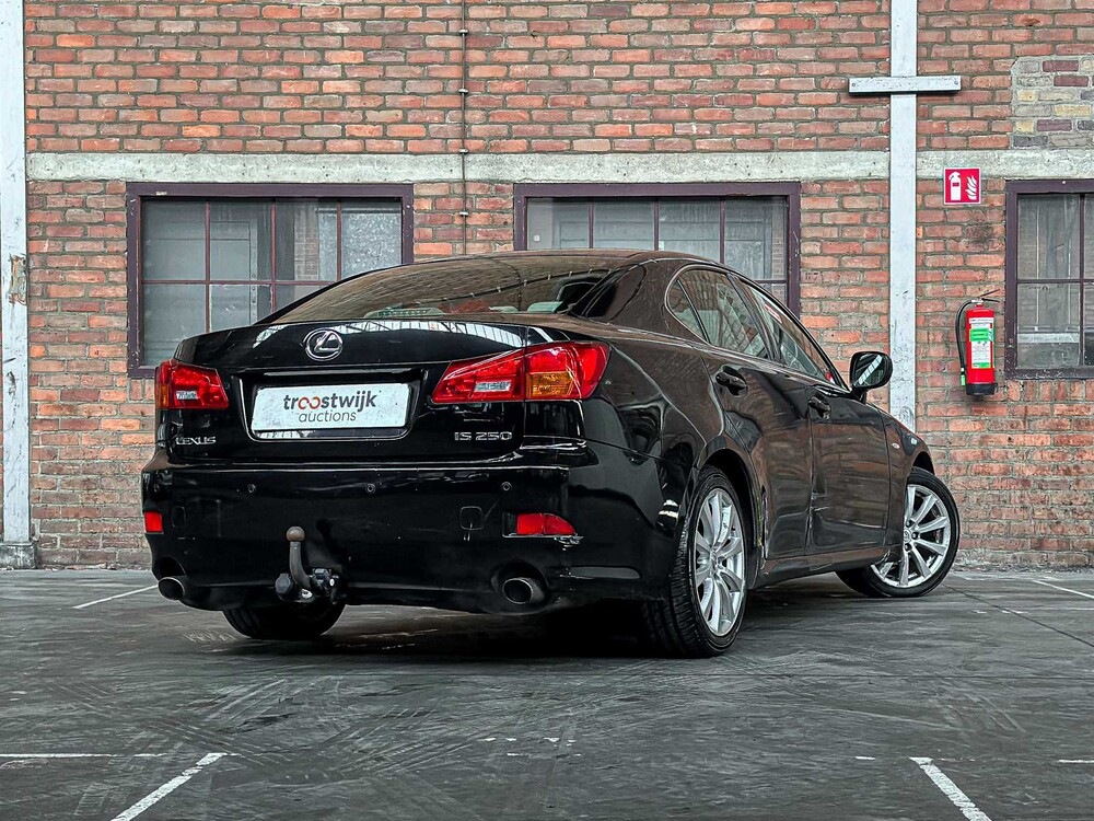 Lexus IS 250 Business 205pk 2006, 61-SP-LK