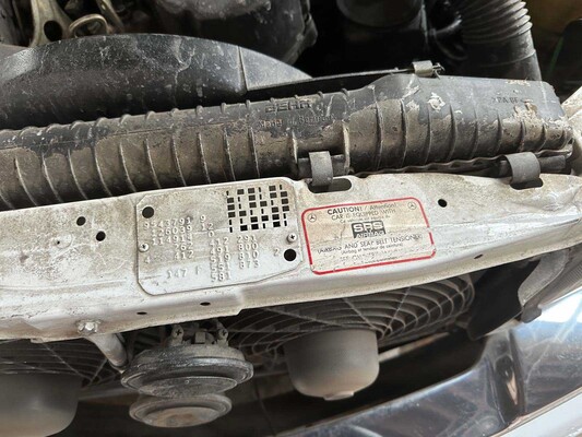 Mercedes-Benz 560 SEL Sedan 4-Deurs 5.6 V8 SOHC 16v 1990 