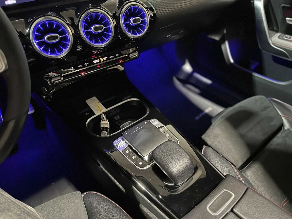 Mercedes-Benz A250 AMG Premium Plus A-klasse 224pk 2019, P-962-GR