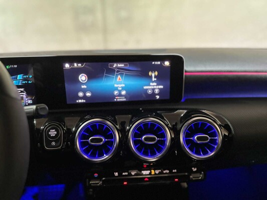 Mercedes-Benz A250 AMG Premium Plus A-klasse 224pk 2019, P-962-GR