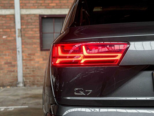 Audi Q7 3.0 TDI V6 e-tron Quattro Sport 373pk 2016 S-Line (Origineel-NL), KT-961-N
