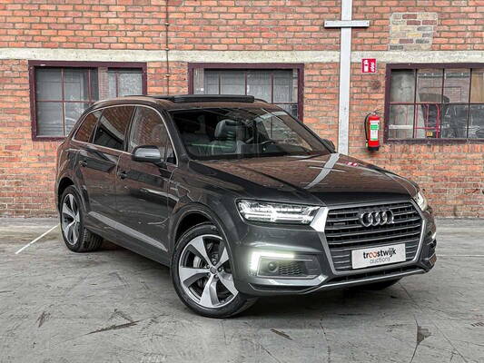 Audi Q7 3.0 TDI V6 e-tron Quattro Sport 373pk 2016 S-Line (Origineel-NL), KT-961-N