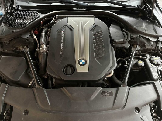 BMW 750d xDrive 400pk 2021 7-serie G11