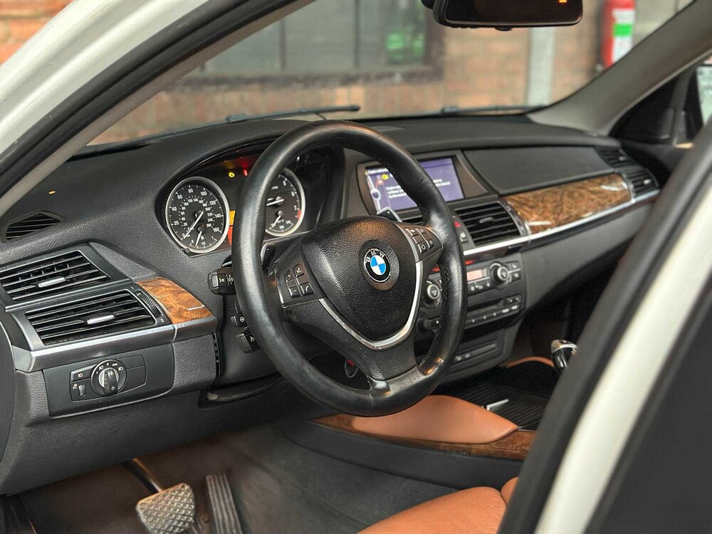 BMW X6 xDrive35i LCi 306hp 2012 E71