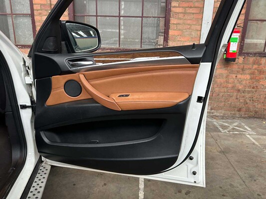 BMW X6 xDrive35i LCi 306hp 2012 E71