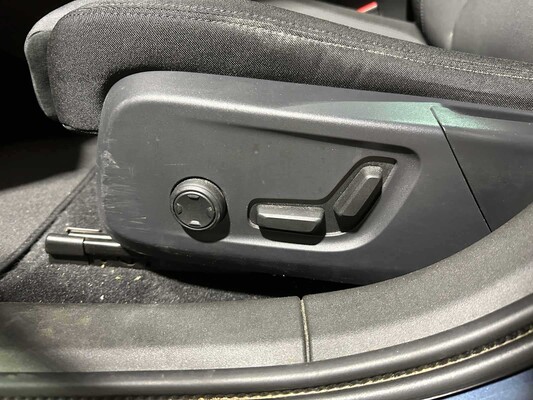 Polestar 2 Long Range Dual Motor Launch Edition 78kWh 408pk 2020 (Origineel-NL & 1e Eigenaar), K-112-DZ