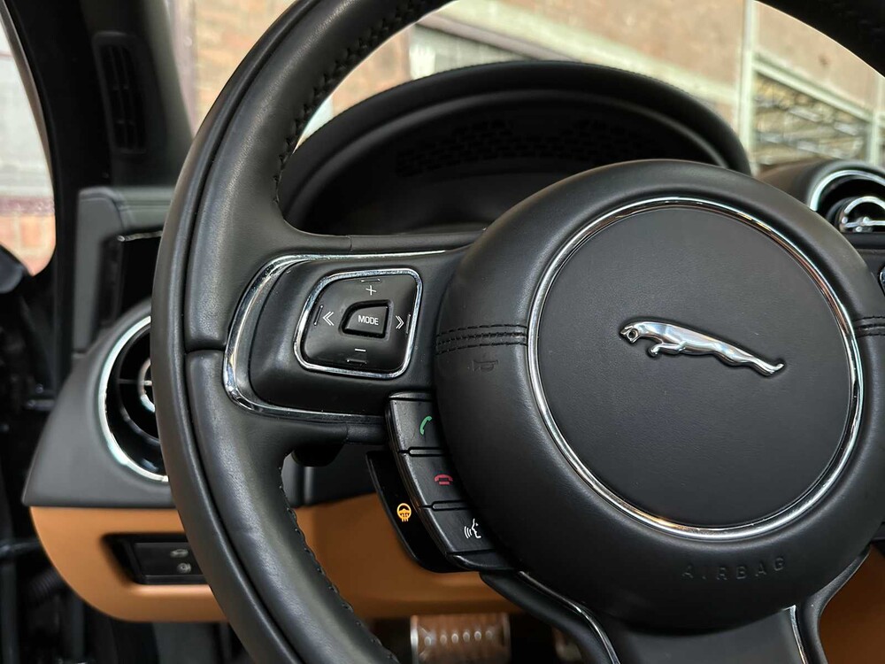 Jaguar XJ 3.0 V6D Portfolio 275pk 2012
