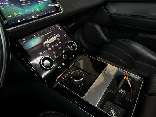 Land Rover Range Rover Velar 2.0 I4 AWD SE 179pk 2018, T-940-TJ