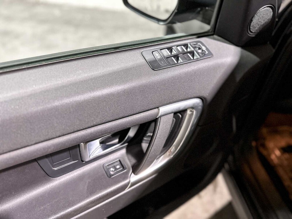 Land Rover Discovery Sport 2.0 TD4 US SE 150pk 2018 (Origineel-NL), V-267-ND