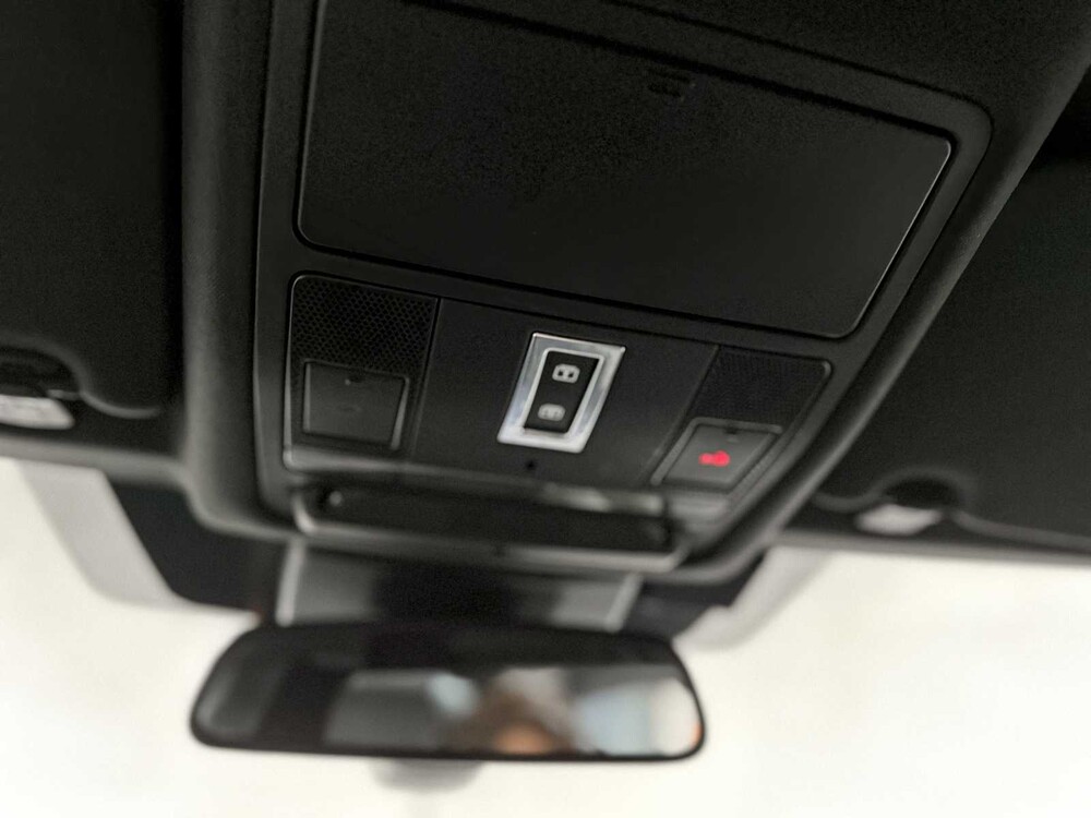 Land Rover Discovery Sport 2.0 TD4 US SE 150pk 2018 (Origineel-NL), V-267-ND