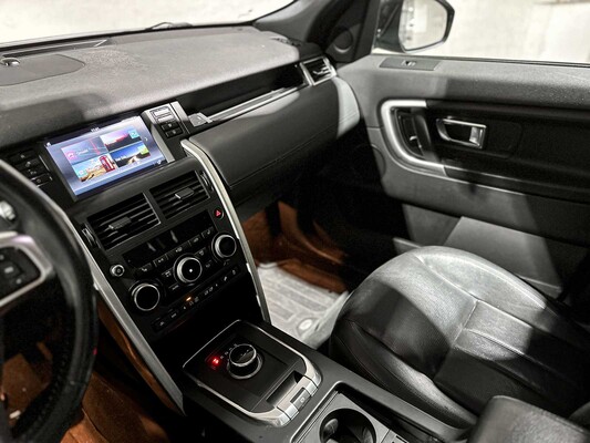 Land Rover Discovery Sport 2.0 TD4 US SE 150pk 2018 (Origineel-NL), V-267-ND