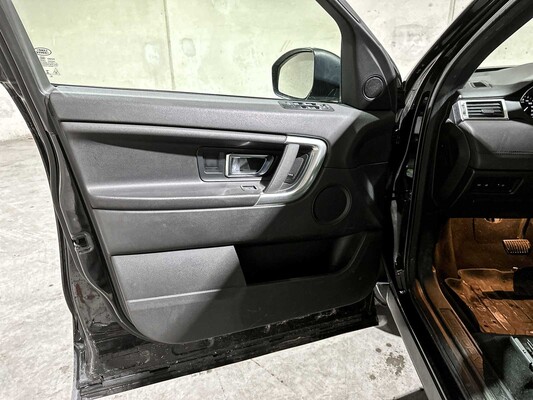 Land Rover Discovery Sport 2.0 TD4 US SE 150pk 2018 (Origineel-NL), V-267-ND