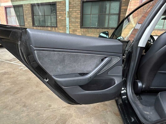 Tesla Model 3 Long Range RWD 75kWh 306pk 2019 (Origineel-NL), ZH-460-G -GARANTIE-