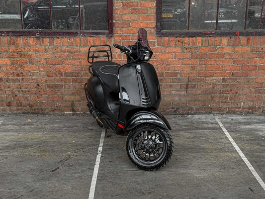 Piaggio Vespa Sprint 4T 2016 Scooter, DGX-89-G