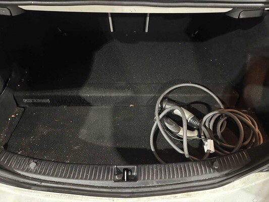 Mercedes-Benz C350 e 2.0 Lease Edition 279pk 2015 C-klasse, HJ-066-K