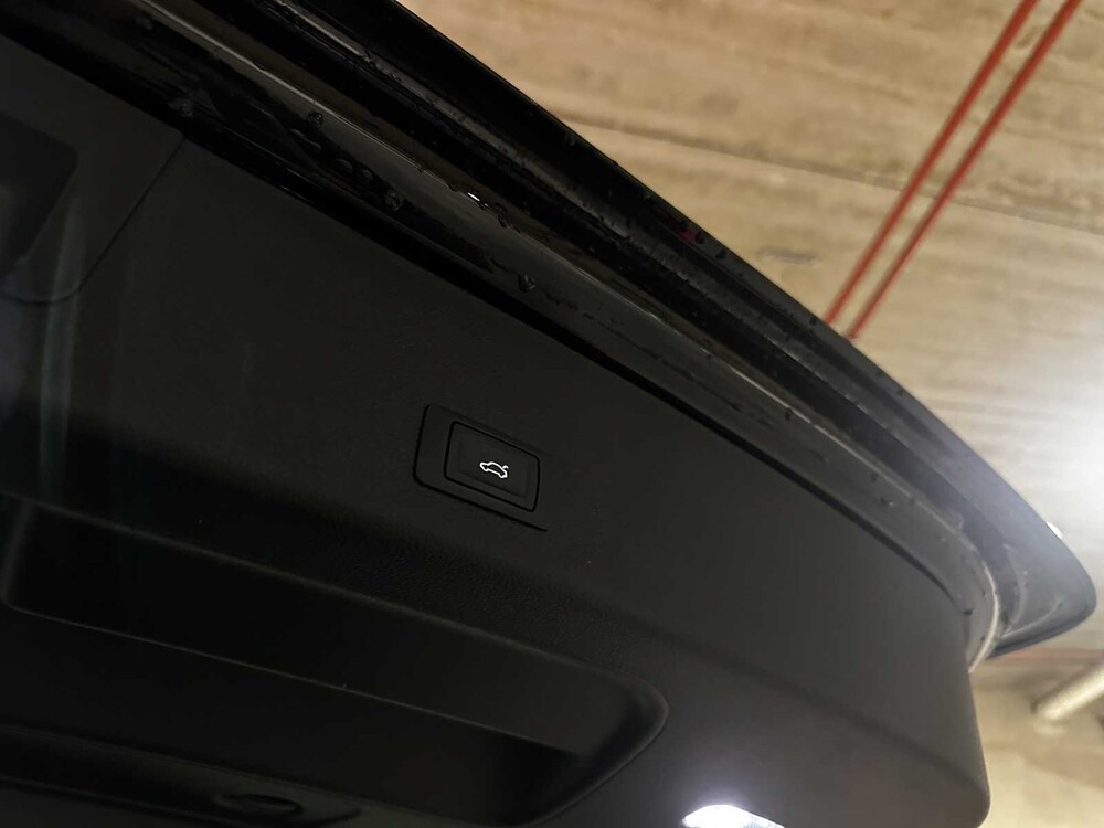 Audi e-tron 50 Quattro Business Edition 313 PS 2020 (Original-NL), J-761-NS