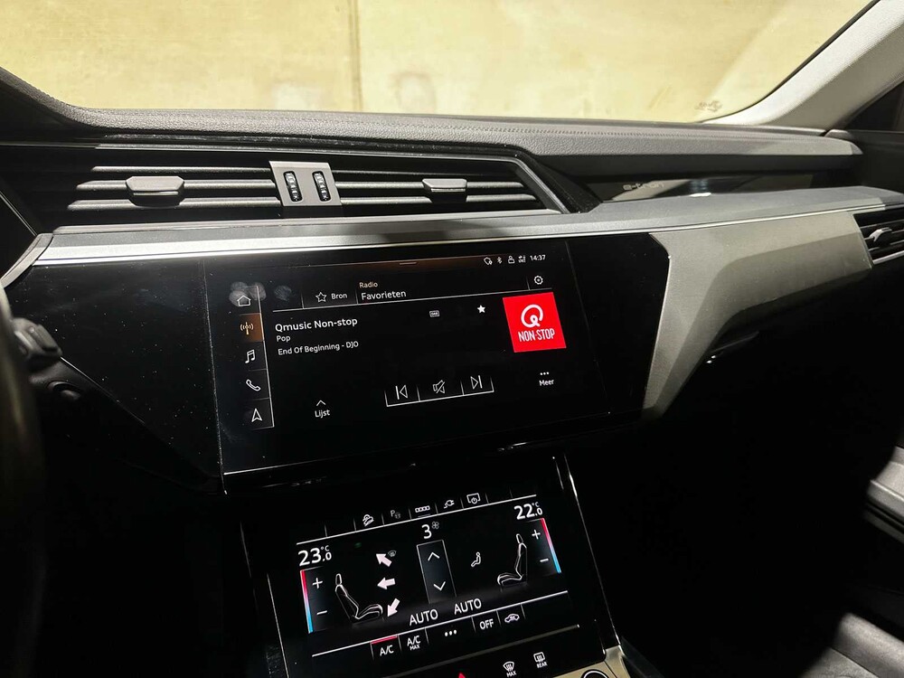 Audi e-tron 50 Quattro Business Edition 313 PS 2020 (Original-NL), J-761-NS