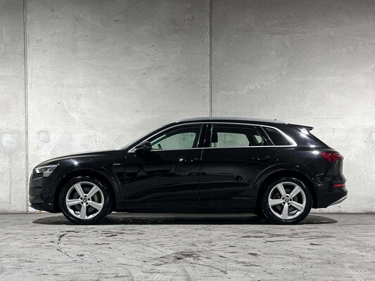 Audi e-tron 50 Quattro Business Edition 313 PS 2020 (Original-NL), J-761-NS