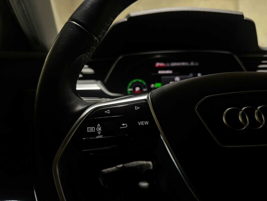 Audi e-tron 50 Quattro Business Edition 313 PS 2020 (Original-NL), J-761-NS