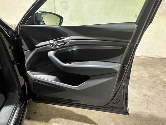 Audi e-tron 50 Quattro Business Edition 313 PS 2020 (Original-NL), J-761-NS