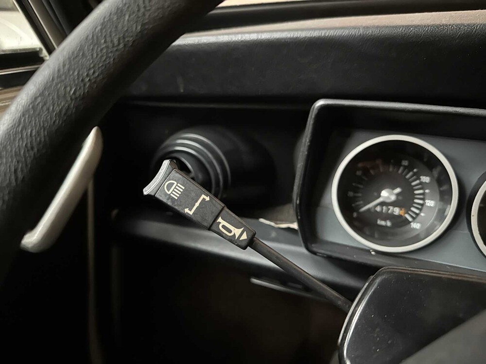 Austin Mini 1000 HLE 41pk 1984 (Origineel-NL), KS-40-RR