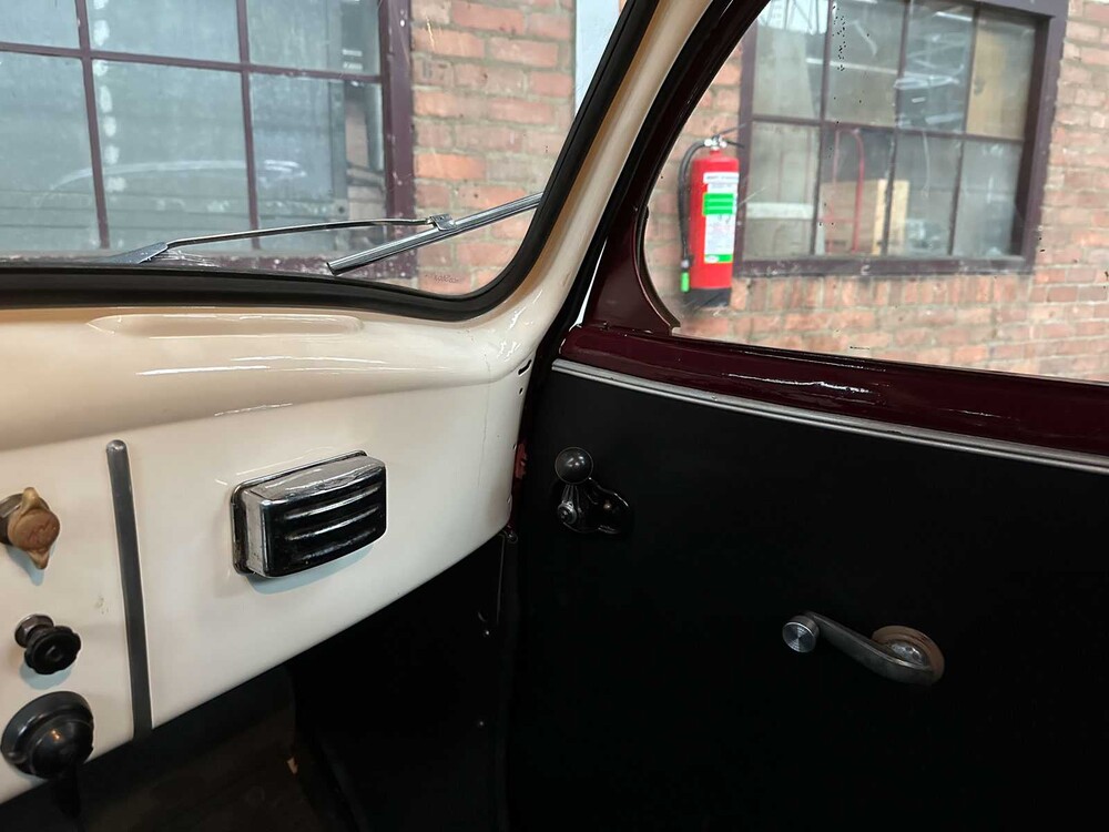 Peugeot 202 Pick-Up Truck 1946, BH-08-77