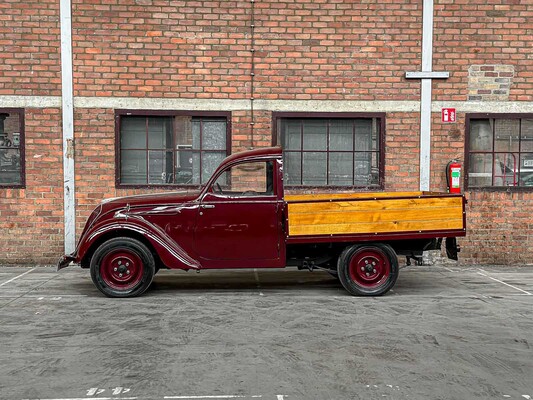 Peugeot 202 Pick-Up Truck 1946, BH-08-77