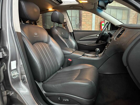 Infiniti EX 37 GT 3.7 V6 AWD 320pk 2009, 06-HPG-4 Youngtimer