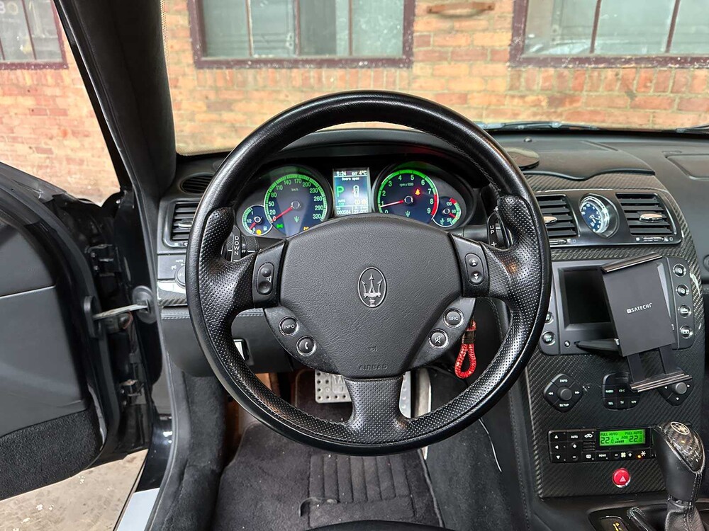 Maserati Quattroporte 4.2 V8 Sport GT 401pk ZF 2007 -Youngtimer-